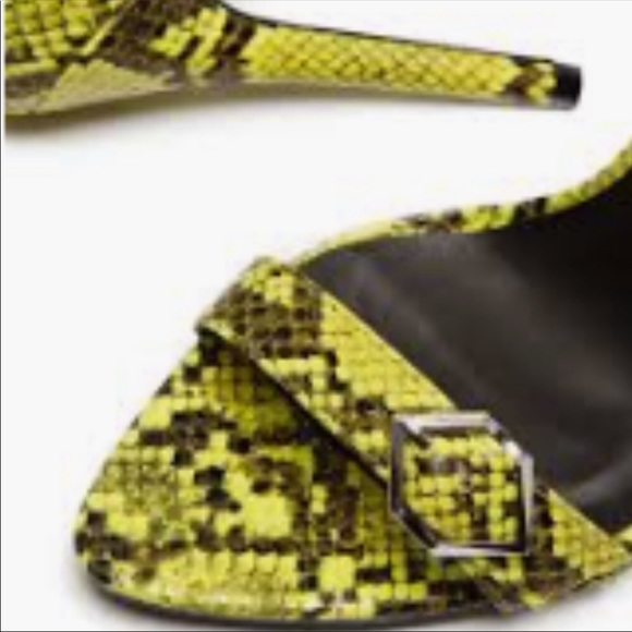 👡Yellow Snakeskin Heels - Picture 4 of 4